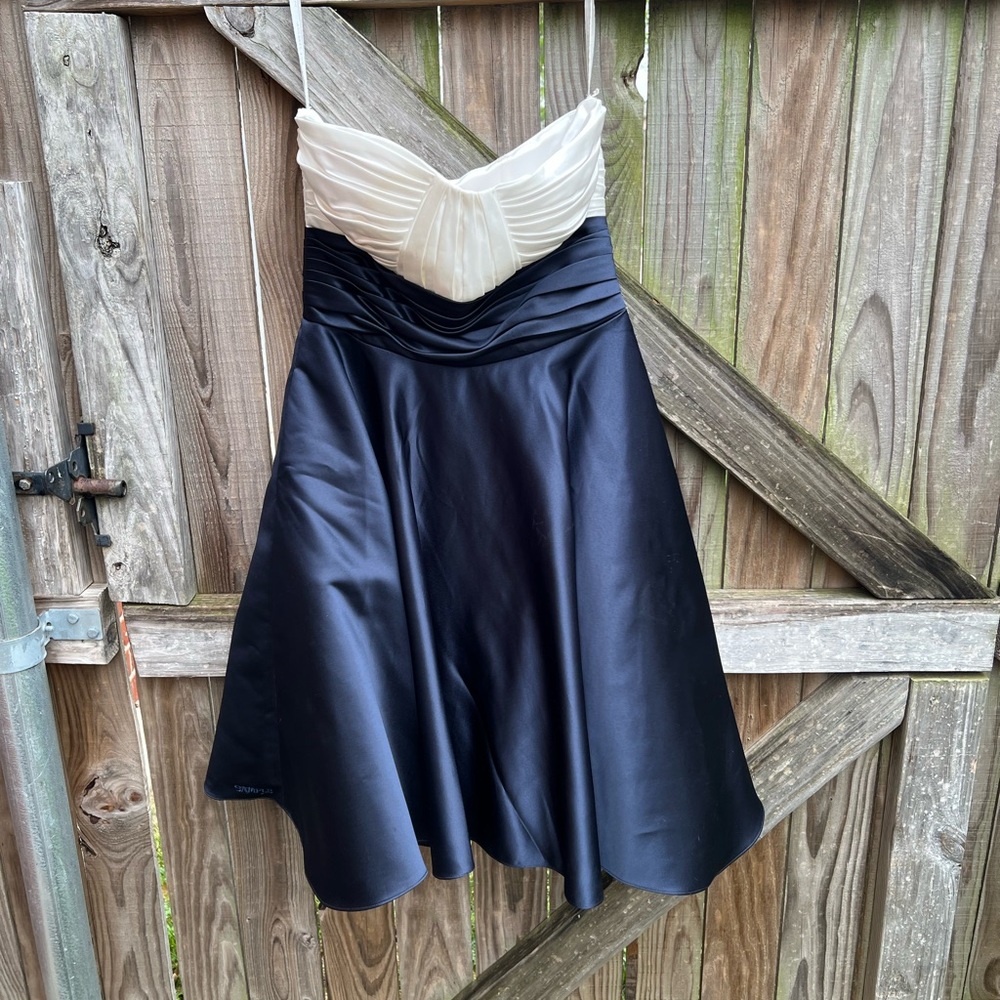 Bill Levkoff navy and white formal dress - Picture 3 of 10